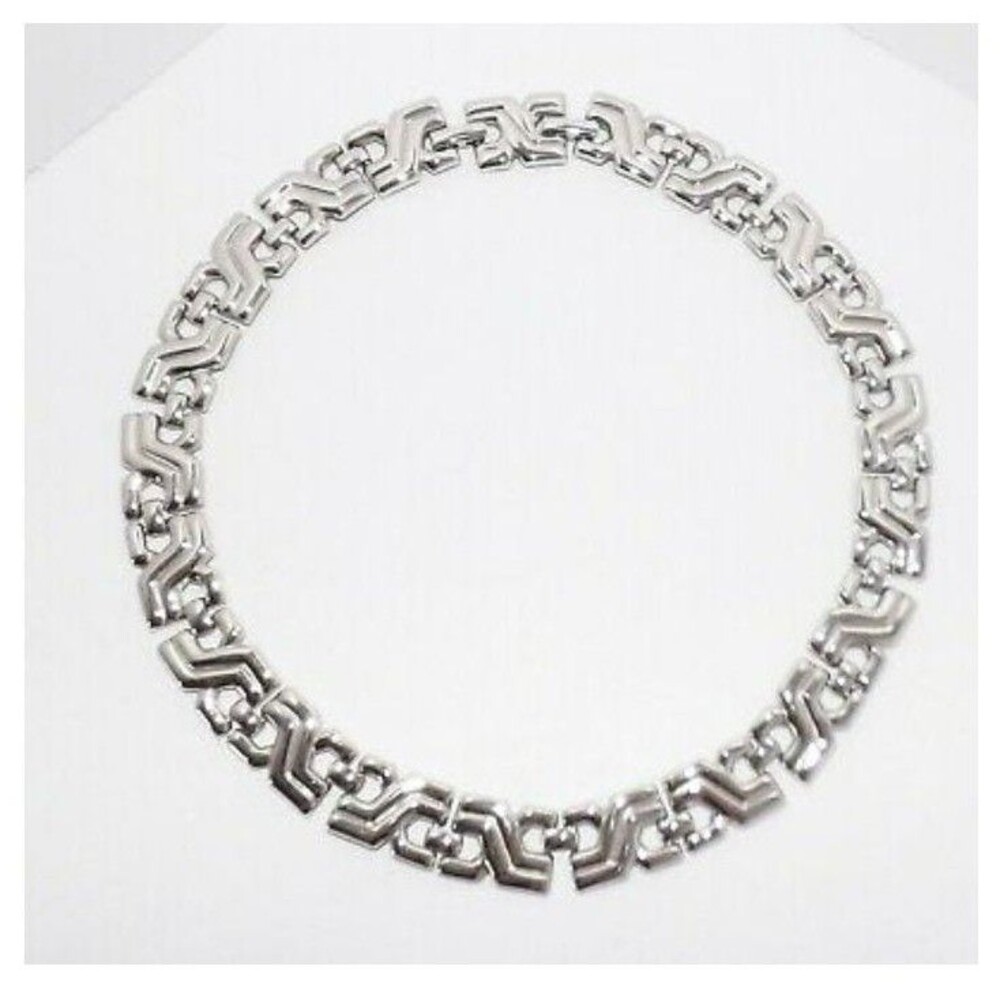 Vintage signed MONET Silver tone Modernist Geometric Collar Choker Necklace